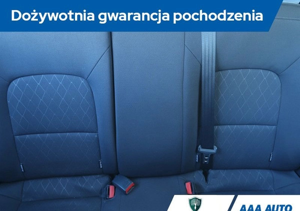 Kia Rio cena 34000 przebieg: 92117, rok produkcji 2015 z Koronowo małe 232